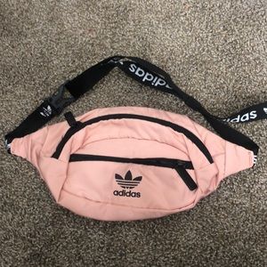 Adidas fanny pack NWOT